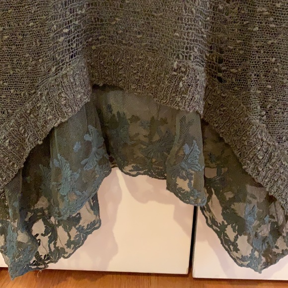 LF Olive Sweater with Lace Bottom - Picture 5 of 7